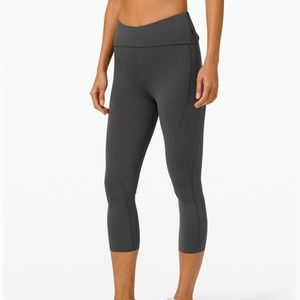 Lululemon Free To Speed HiRise Crop - NWT